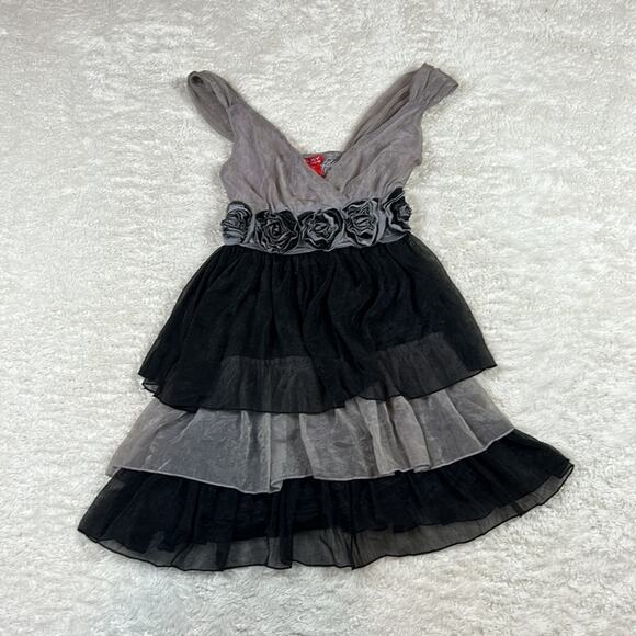 Dislay Paris flirty chiffon smocked back ruffled cocktail party dress, small - Picture 3 of 8